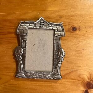 Source Unknown Silver House-Shaped Picture Frame